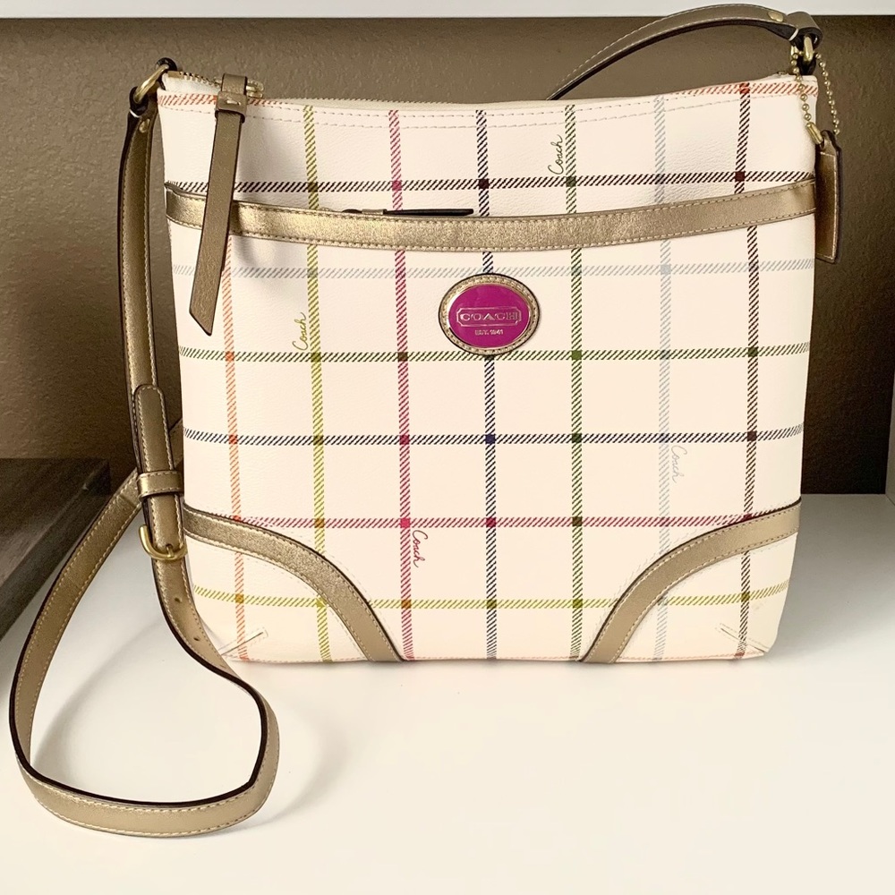 NWOT COACH Signature Zip File Crossbody Bag